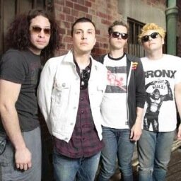 MyChemicalNews's profile picture. Blog centered around the band My Chemical Romance + related projects.