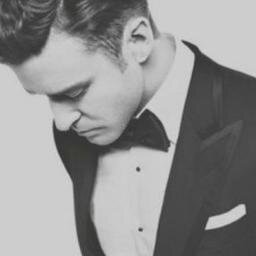 That feeling that doesn't go away just did, and I walked a thousand miles to prove it. Now I'm caught in the crossfire of my own thoughts. [#HungerGames, RP.]