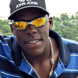 Mestre de Cerimonia  musicas  Cró -DJ Perera # Selva de pedra # Ousado & conhecido # Vai 100 Volta 200/clipe   ... e + alguns trabalhos estão sendo produzidas !