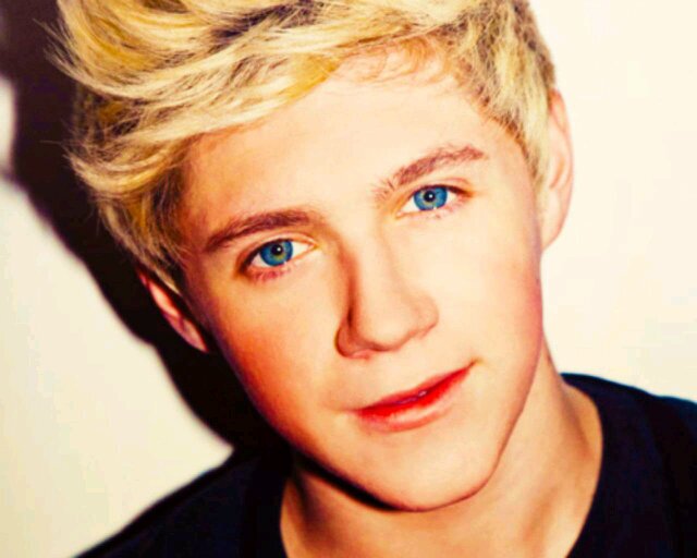 @NiallOfficial i need u for following me :( | Directioner  , Nailler #1DFamily | if u directioner, please follow me ;)