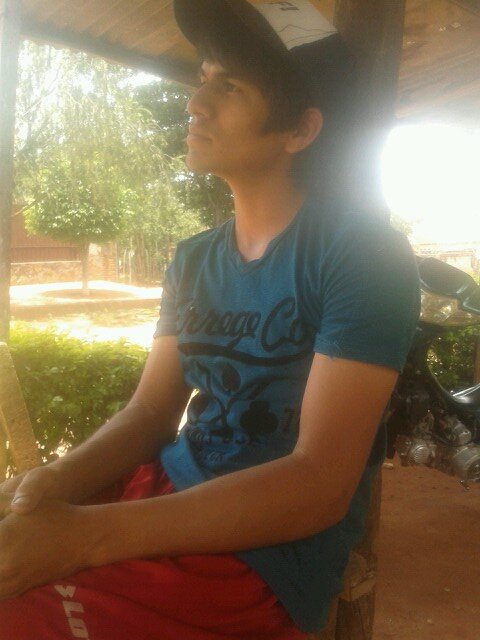 NdpbZne's profile picture. Seguime na che ra.a :)