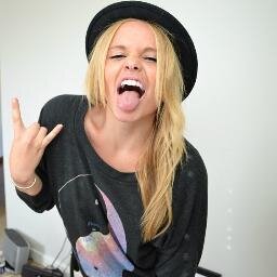 Work it! #TwerkTeam. I'm not the real Alli Simpson! But I'm just as inspiring...sometimes. I LOVE YOU BABY DOLL!!!!! [Single|#CodySimpsonLover|#Rusher|#Weirdos]