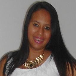 Sou simples, humilde, amiga, companheira... .Adoro sonhar,  minha fé em Deus me fará realizar todos o meus objetivos e sonhos.