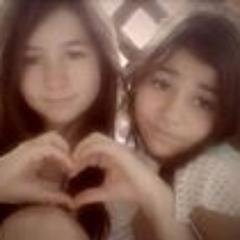 (°•ઇઉ•Sou amiga de quem não e falsa porque falsa não merece a  )(amizade) °•ઇઉ•