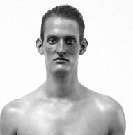 yginksadi's profile picture. Человек, прикованный к батарее, три часа стучал по ней, взывая о помощи. Но соседи лишь сделали музыку потише.