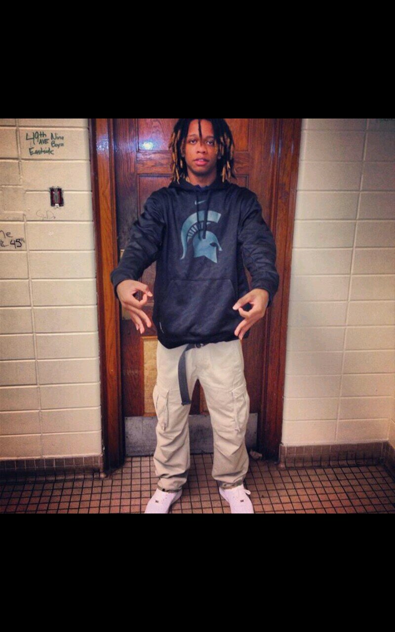 Yea I'm just dat nigga dat GLEN PARK hitta