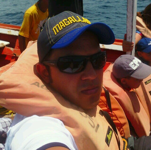 DjparraR's profile picture. Mantén al pueblo entretenido en dependencia de algo y siempre lo tendrá arrodillado, Clap, Bonos, Vivienda, etc.