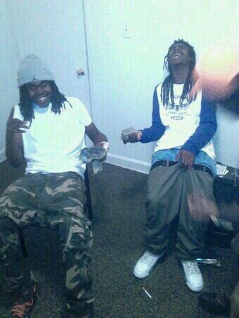 I heard the feds listenin #RipAjewan#RipMax #FordBound #FreeJeezy