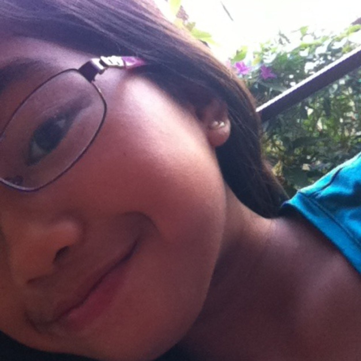 Follow back sa mga finollow ko thanks :)
