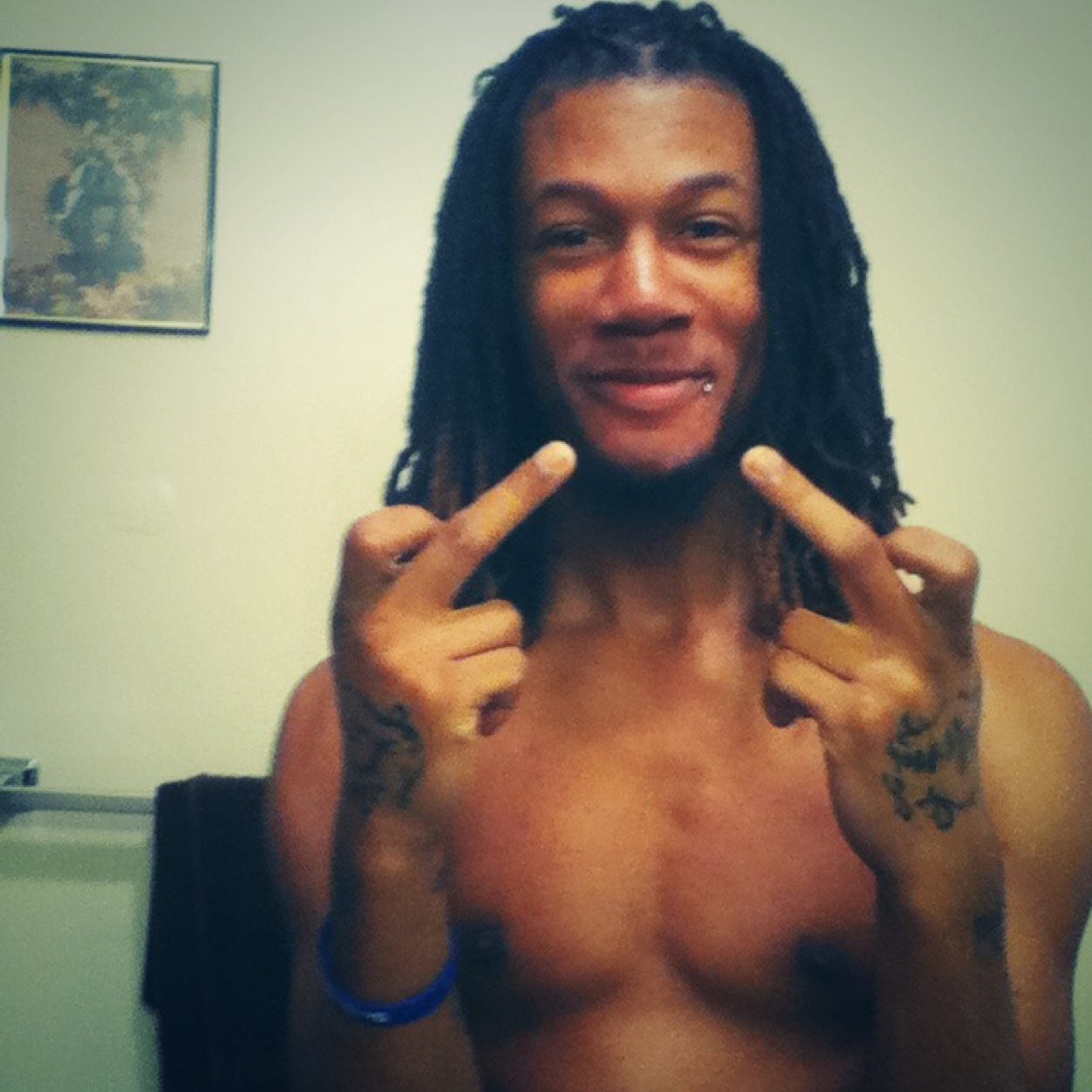 AlmightyQ043's profile picture. Follow My Instagram Almighty_Killerq Il Follow Bck. Add Me On Fb Dreadhead Tatted Q. Kik TattedQ043.