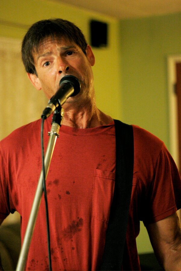 Power Pop/Punk?3 piece w/Jeffrey Garovoy vocals,bass and pen,Brandon Wiesner on guitar and back vocals and Mike Brasic drums http://t.co/MrtGGJvJXx