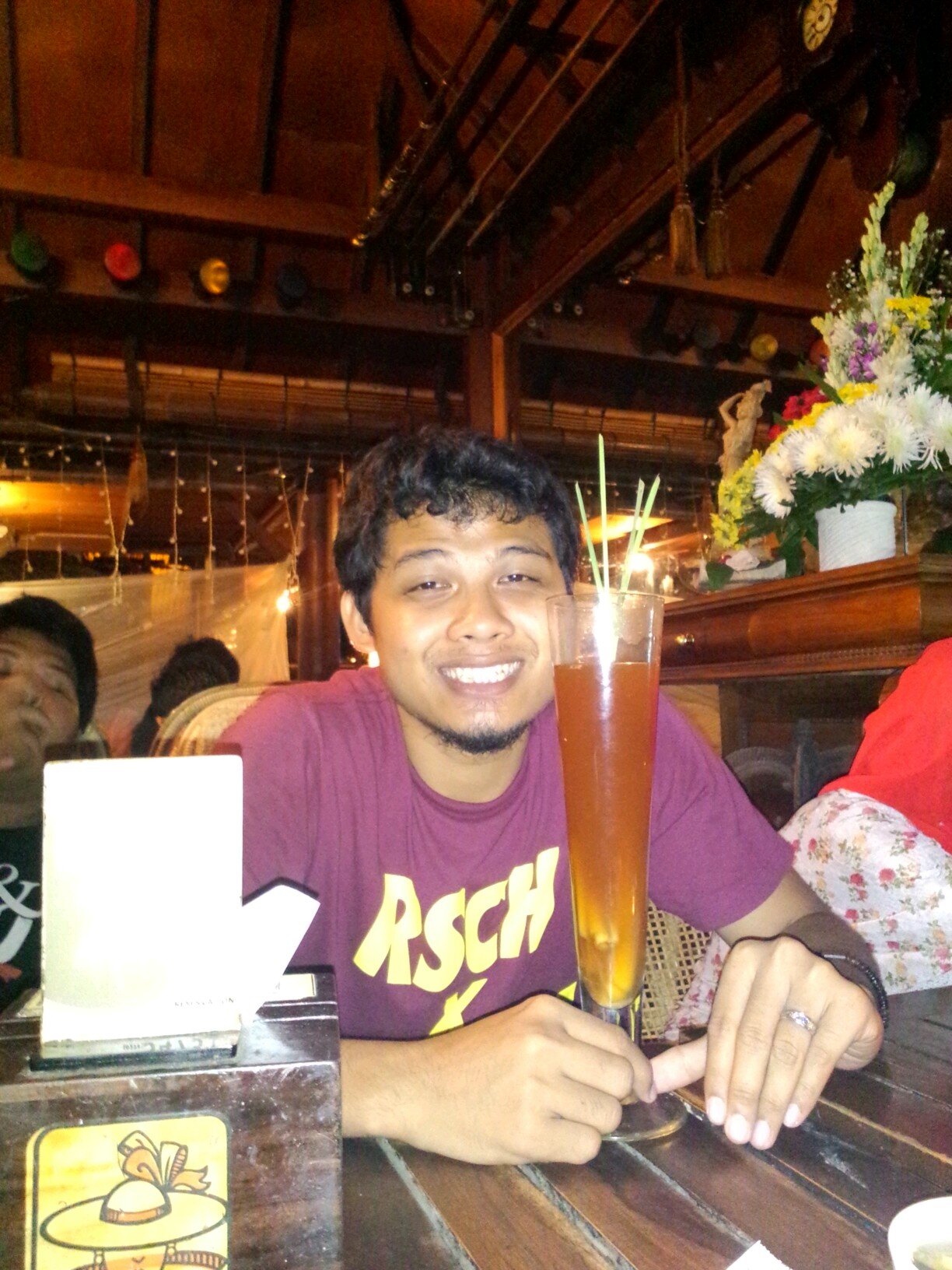 syaukiii's profile picture. Butuh kosan daerah kuningan, PM m
e