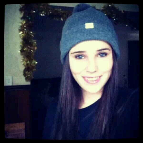 JasmineStyles15's profile picture. Hi im 15 & from Australia & I LOVE 1D! I love to sing & play my purple guitar, & I LOVE food, laughing, & making others laugh! please follow me x