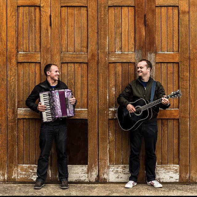 Scottish Traditional music with a shinty connection Download our debut album CAMAN from itunes now :)