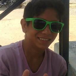 estudante na E.E.F zilá zilda carneiro,jogador de futebol.