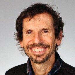 Spécialiste en médecine interne générale et cycliste