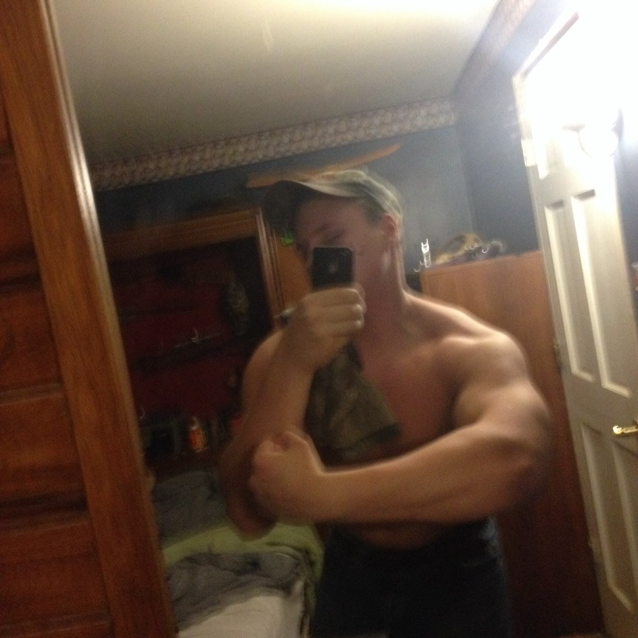 Body building  Bowhunting powerstroke or die
