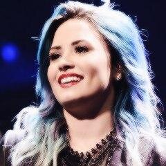 Favorite Dani - @1MelissaMilton Hazza awesome - @l_lonshakova #Lovatik #Directioner #Jonatik