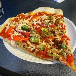 Gourmet Pizza in the Heart of Downtown St. Catharines.  Lots of #vegan options!