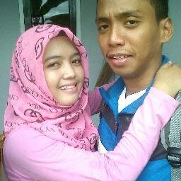 lestary_tarii's profile picture. gua sayang samaa diri gua yg apa ada'y , jd gua gag mau jd org laen .biar aja gua jelek toh org jelek adl org yg lbh bisa menghargai diri'y sendiri :)