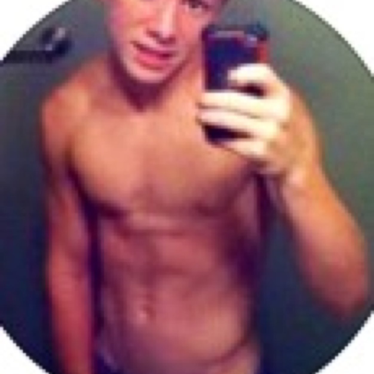 I'm a CRHS Male Cheerleader 
I'm single (most likely for life lol)
