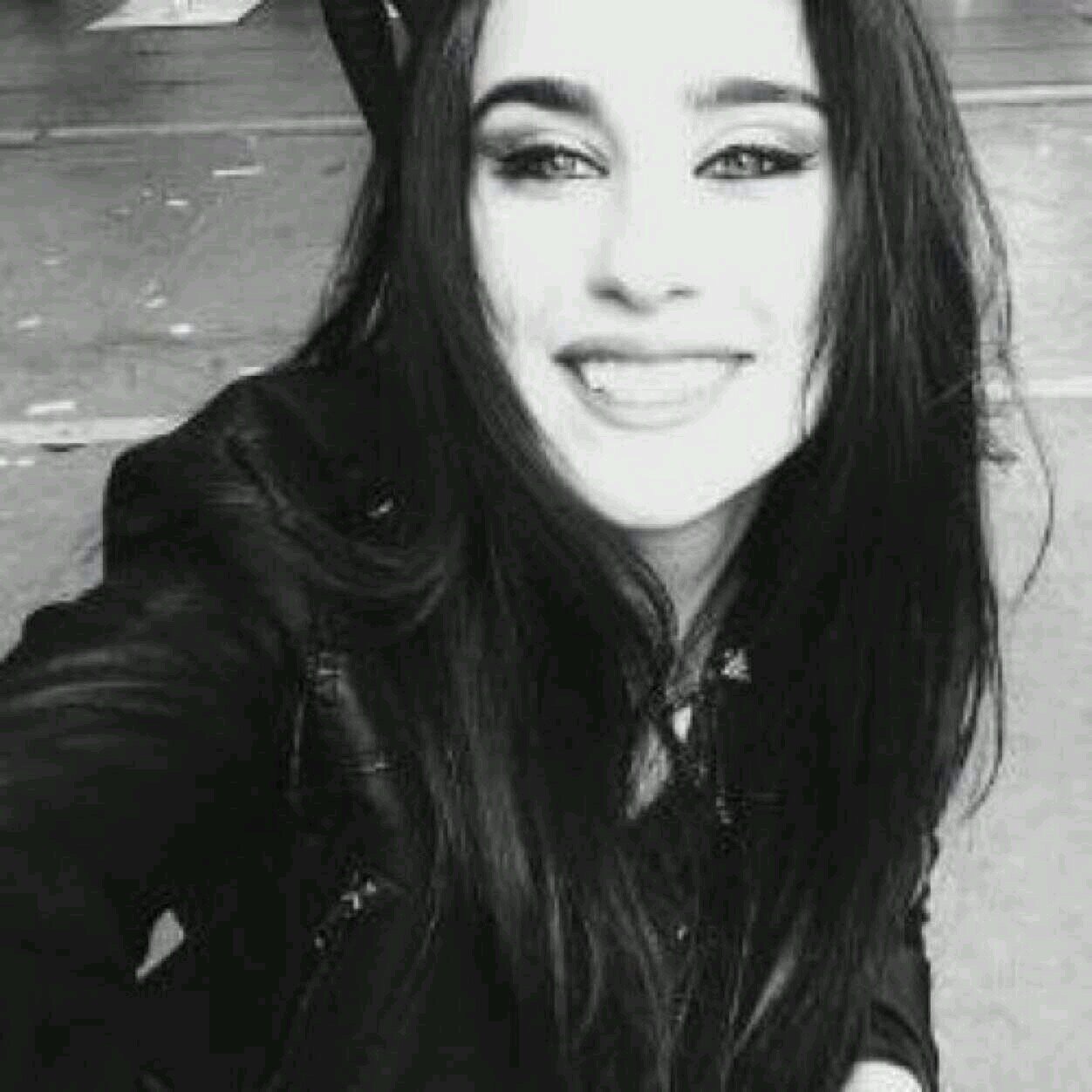 i may or may not be in love with a girl grouped called fifth harmony