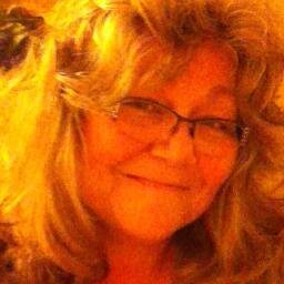 Nationally published humor columnist, Author, Wife, Mom of four and Cheetos addict. See my books on Amazon http://t.co/Bfayq9p4tU
