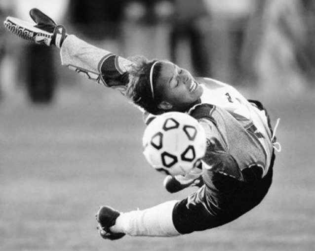 Just a coupla keepers with an endless amount of complaints and a dream. Tweeting about the obscur life of the brave ones who stand between the sticks.