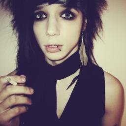 M33ZY_ANdY's profile picture. i smell like an apple tree and lick cable modems xo a6