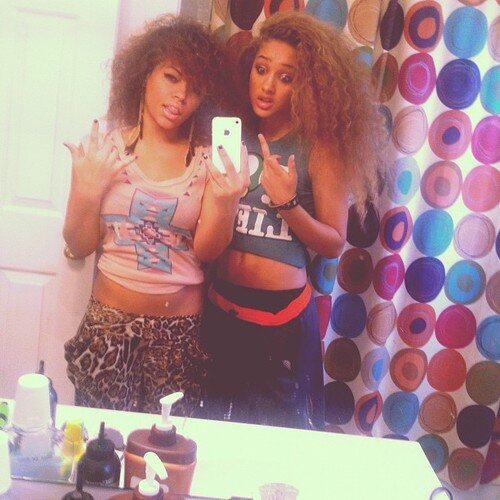 SteffieAndrease's profile picture. I wish exercising was as easy as eating.