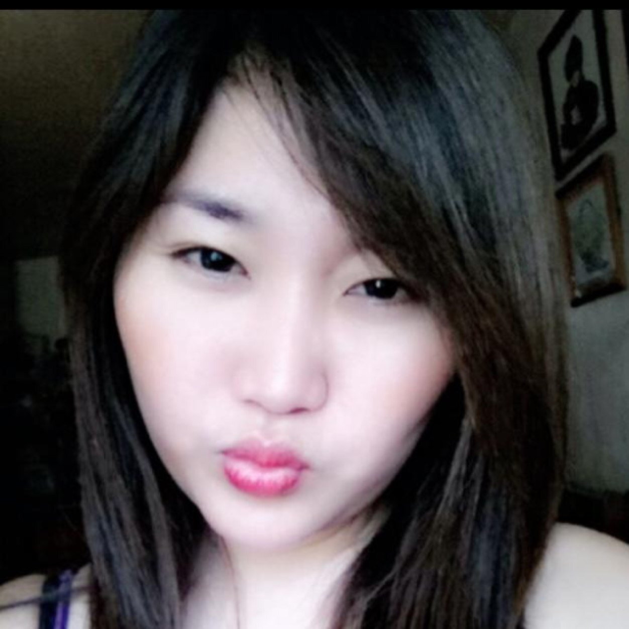 A simple lady with an extravagant smile. Lets follow each other guys here & in youtube:::::::: https://t.co/tTmSYaqUJb