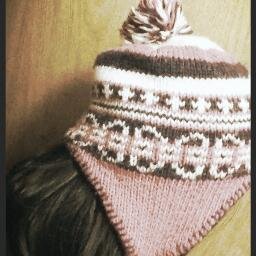 LilBeez9's profile picture. Funny.Cool.Smart.and awesome.Loves food XD. And your averaged kid. ~Love, Lil bee.