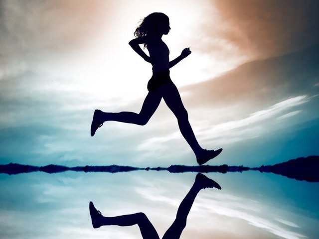 I love to run. Running is my life i dont know where i would be with out it. Just here to help motivated prople.