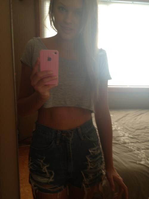 JolieMcWilliam's profile picture. It's so hard not talking to you.