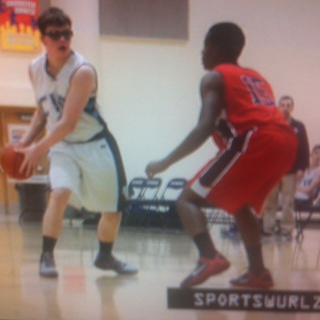 Doubt me and ill prove you wrong.
I love thick girls and volleyball girls