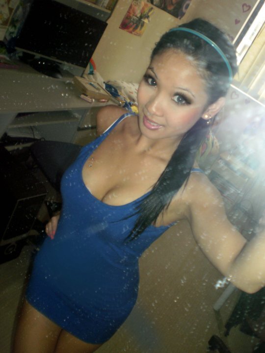 I just want to spend the rest of my life with someone who makes me smile, laugh, feel special, and supports me.