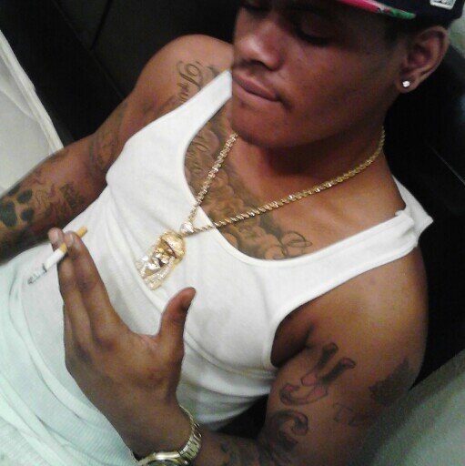 RIP SHAN DAVIS , this trap shit aint for everybody NBT WOOD , Free Antonio thats my nigga. @chinad_mslowkey nd ALL my kids bring out da man in me