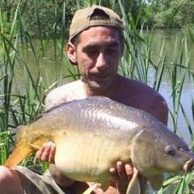 Profile Picture of Robert Beardsley (@RobertBeardsle3) on Twitter