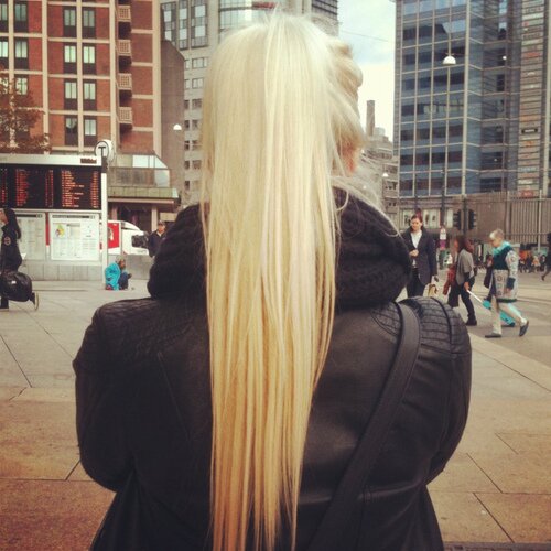 CharlotShinnick's profile picture. I love you, but I'm afraid to tell you, not because I don't know how to tell you, but because I'm afraid to hear what you are going to say.