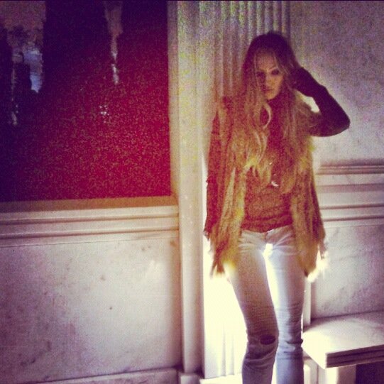 DanitMagnel's profile picture. Don't wait around for a guy who isn't making the choice to come back.