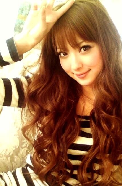 One loyal girlfriend is worth more than one hundred girls.