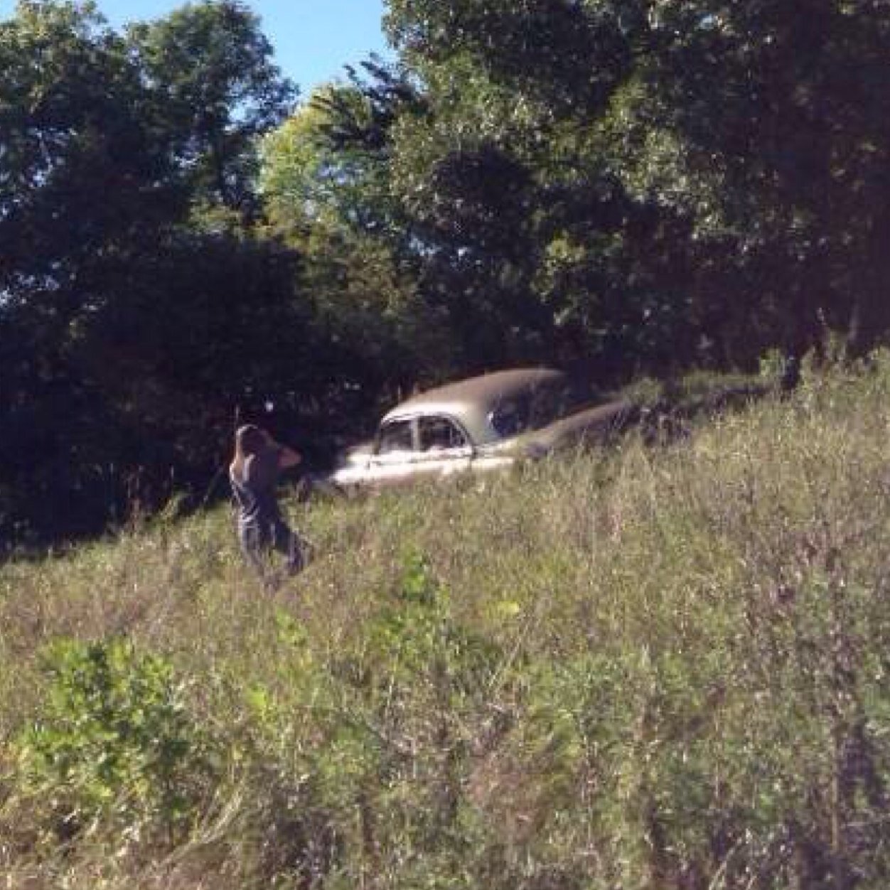 MinnesotaBabe52's profile picture. red red red red redneck.