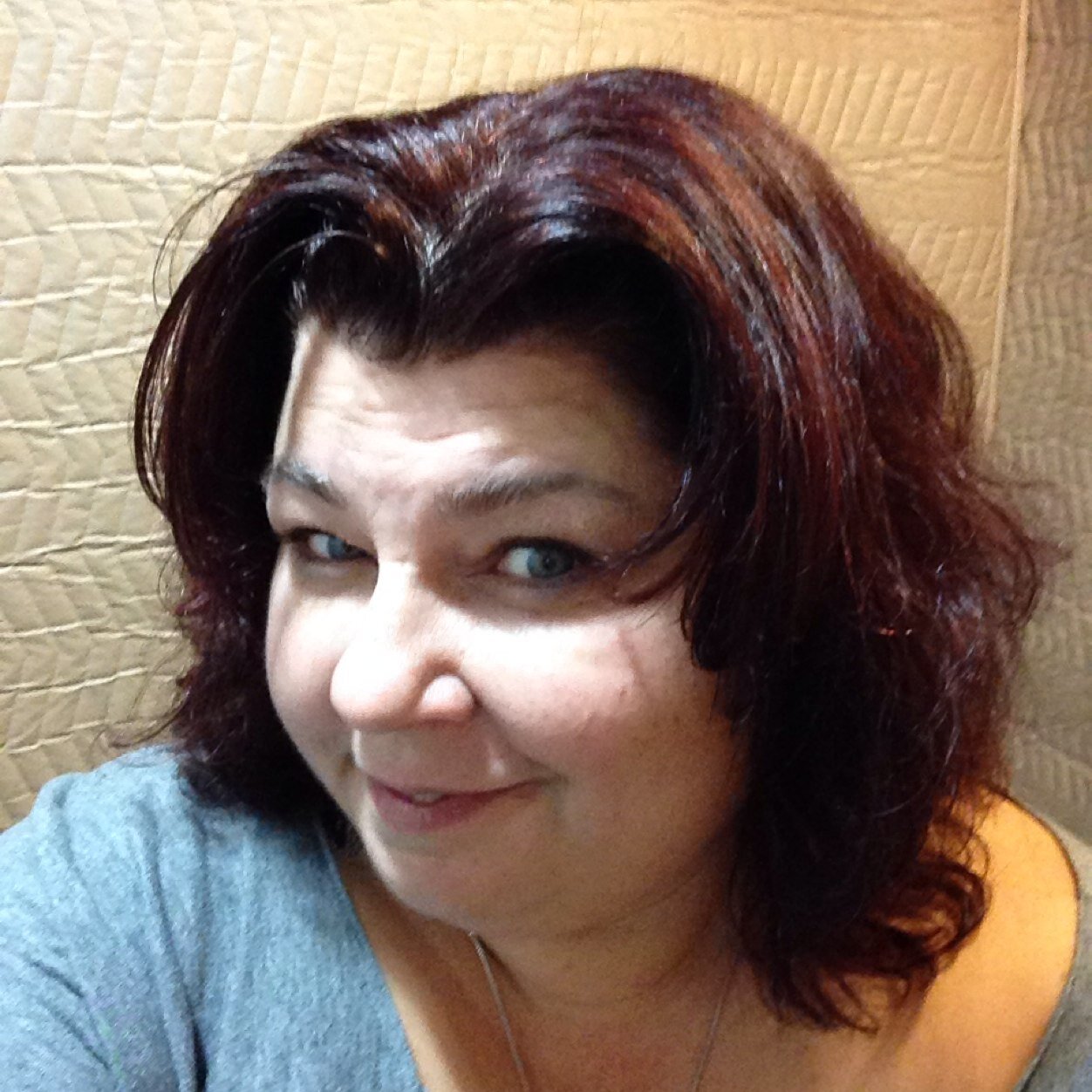 tdyer38072's profile picture. Skincare for every season of womanhood 💖
Digital biz made simple | Glow guides, freebies & more
🌸 link in bio ✨theresa@lookahcat.com