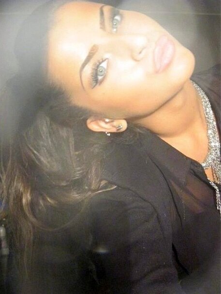 AnalieseBalthas's profile picture. I don't like it when people flirt with you. And I hate it more when you flirt back