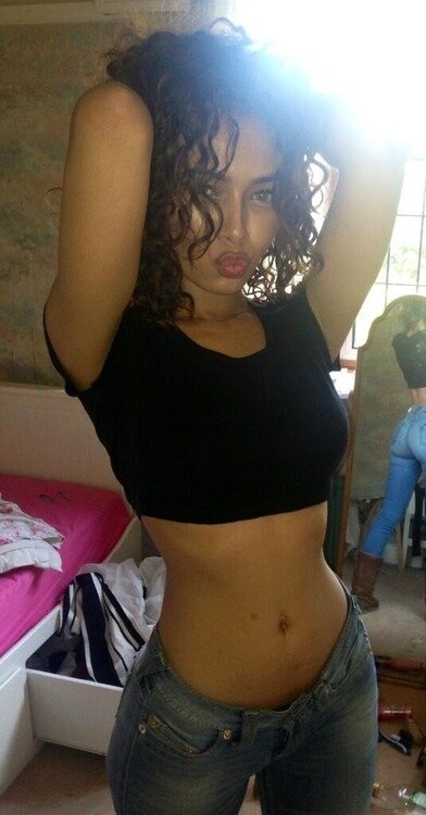 ValeraBiggen's profile picture. If a guy isn't trying his best to have you, then he probably isn't the best for you to have.