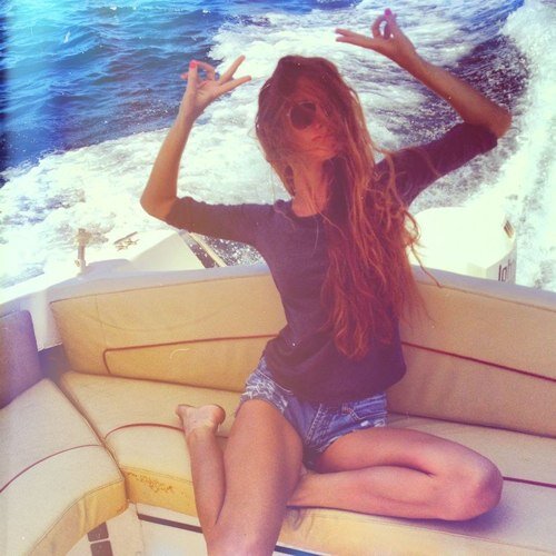 BeatrixMellor's profile picture. I wonder what I look like in your eyes.