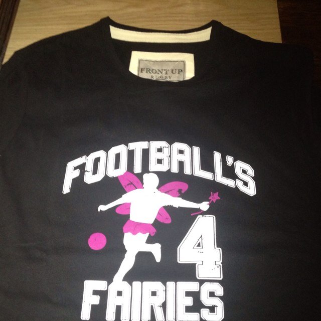 CosmeticChimp's profile picture. Mischief is Chief.