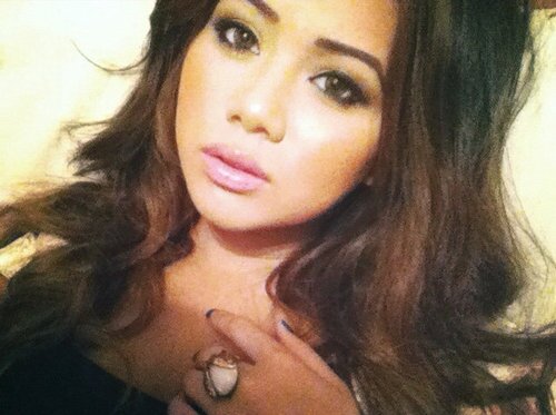 IvettFreeburn's profile picture. I automatically say shit when something wrong happens.