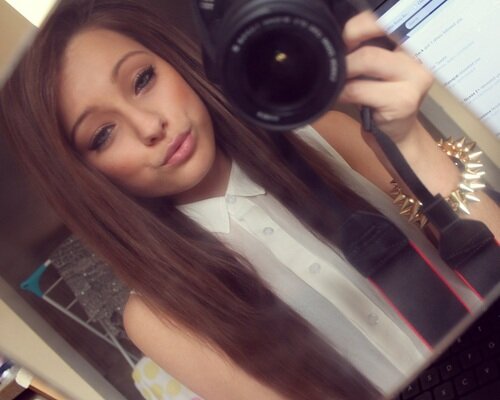 AraBruhl's profile picture. If your ex says,You'll never find anyone like me. Reply with, That's the point dumbass.