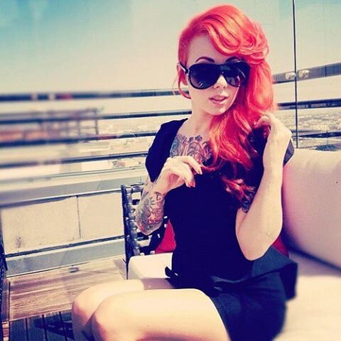 DanellaKhomishi's profile picture. Love is when you can't talk because you're afraid you're going to say something stupid.